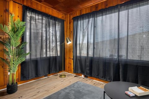 Peaceful 2BD - Perfect for Long-term stays House in East Peoria