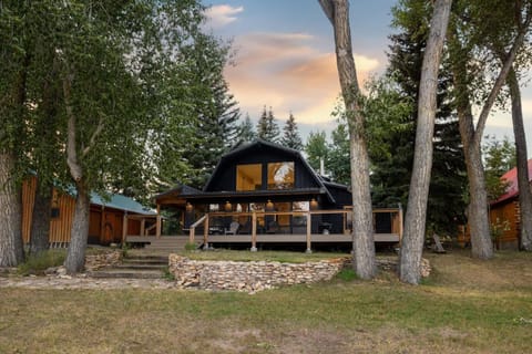 Riverfront Retreat South Fork in South Fork, CO House in South Fork