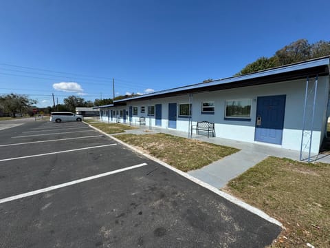 Property building, Parking