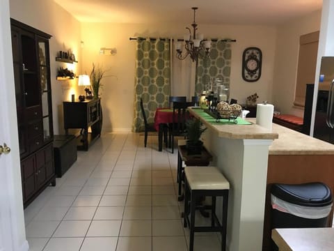 Home Near Disney Private Pool & Playground House in Howey in the Hills