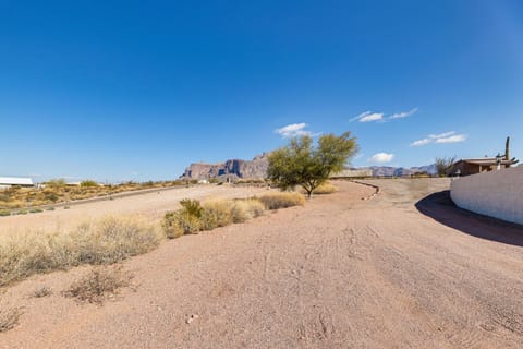 Cozy Couples Retreat with Views in Apache Junction Apartment in Apache Junction
