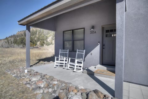 Vista del Rio Hideaway – Unit A in South Fork, CO House in South Fork