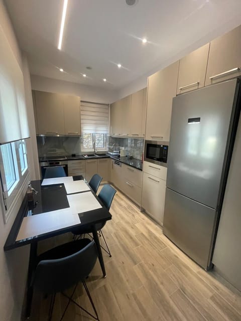 Mimoza Apartment in South Athens