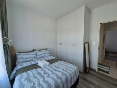 ESME's REST House in Cape Town