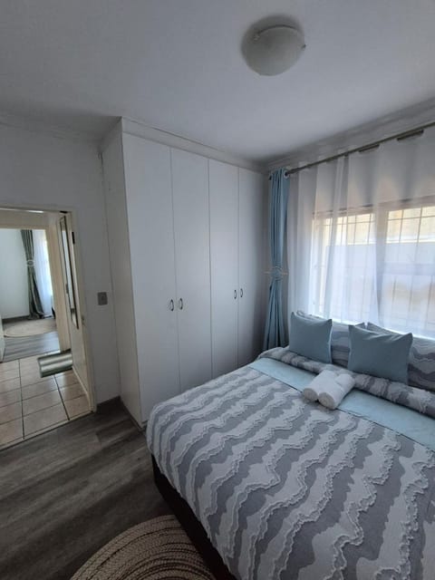 ESME's REST House in Cape Town