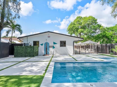 Patio, Swimming pool