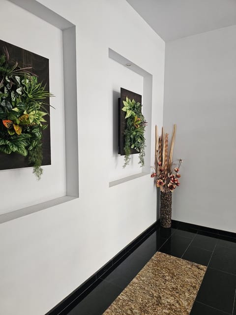 Decorative detail, elevator