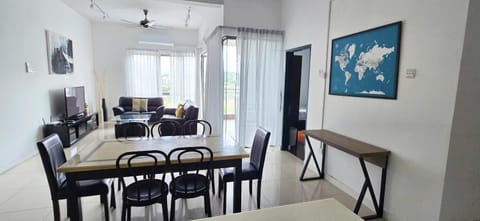 Balcony/Terrace, Living room, Dining area