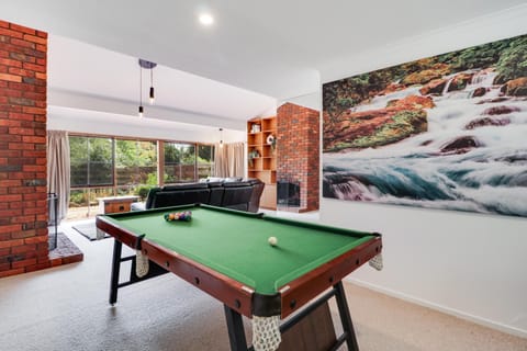 Game Room, TV and multimedia, Living room, air conditioner