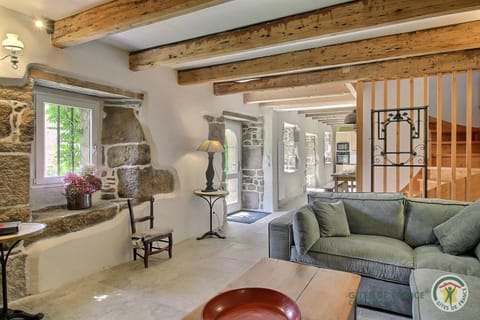 Kerguntuil House in Trégastel