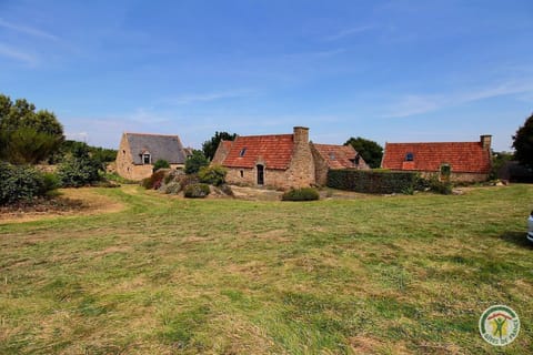 Kerguntuil House in Trégastel