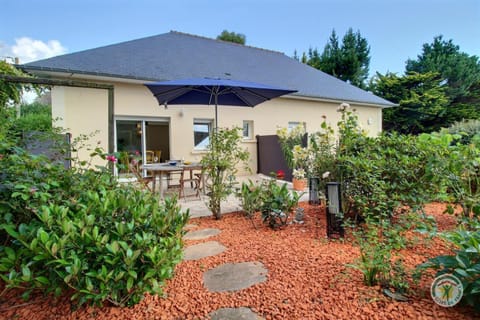 An ti vakanson House in Saint-Quay-Portrieux