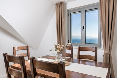 Seating area, Dining area, Mountain view, Sea view