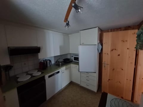 Nühus UG Apartment in Arosa