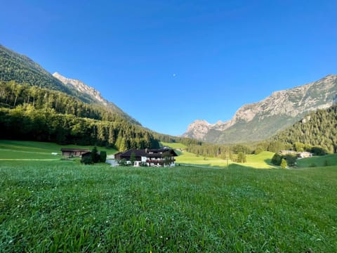 Bergbauernhof Klauslehen Bed and Breakfast in Berchtesgadener Land