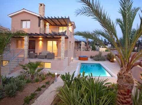 Facade/entrance, Garden, Swimming pool