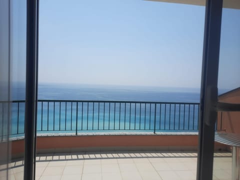 Hotel Leopold Hotel in Moneglia