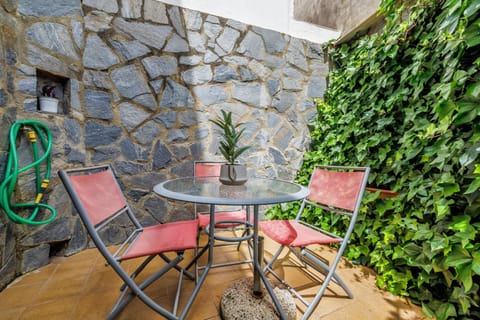 Patio, Day