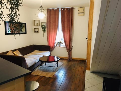 Apartment Saclay 1 Close to HEC, CEA, Versailles Apartment in Île-de-France