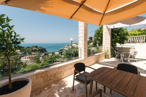 Casa Bianca 1 Bed and Breakfast in Ulcinj