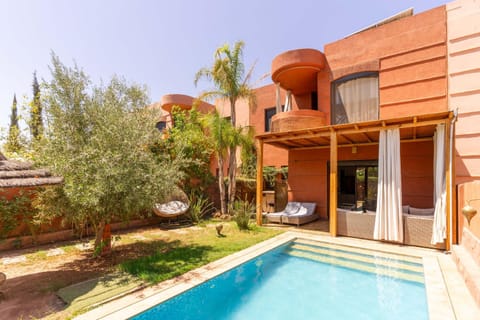 Garden, Swimming pool, Swimming pool