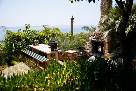 Old Stone House 2 Apartment in Mlini