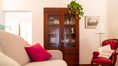 casa miranda - terrace on the river near Florence Apartment in Emilia-Romagna