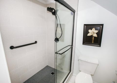 Amazing 5-Bedroom Home with Incredible Views from 4 Balconies House in West Beach