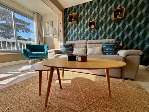 Seating area, Quiet street view