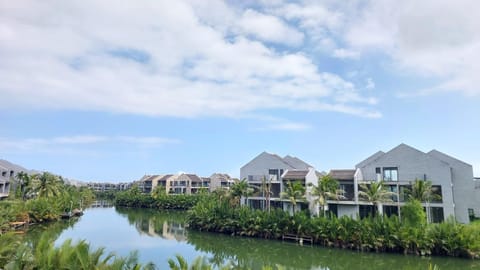 Off site, Natural landscape