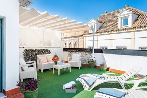 Patio, Balcony/Terrace, sunbed
