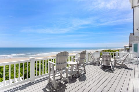 1616 - Coastal LunaSea House in Corolla