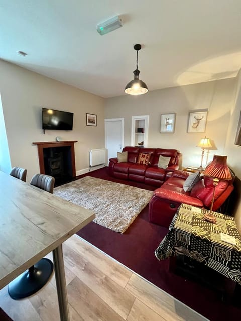 The Farmhouse Snug House in Scotland