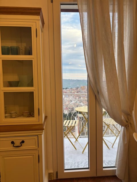 View (from property/room), Balcony/Terrace