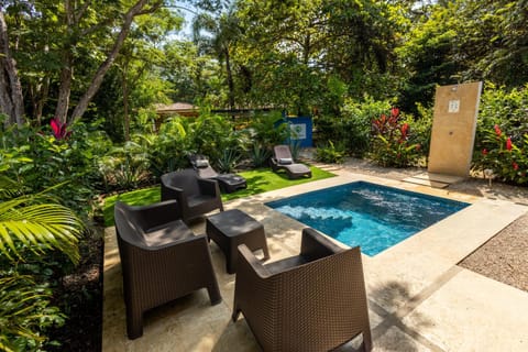 Swimming pool, Swimming pool