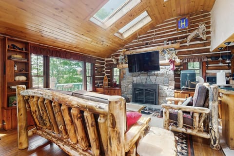 Mtn-View Family Cabin! 9 Mi to Lake George Village Cabin in Bolton Landing