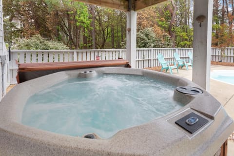 1004 - Smoothie Sailing House in Corolla