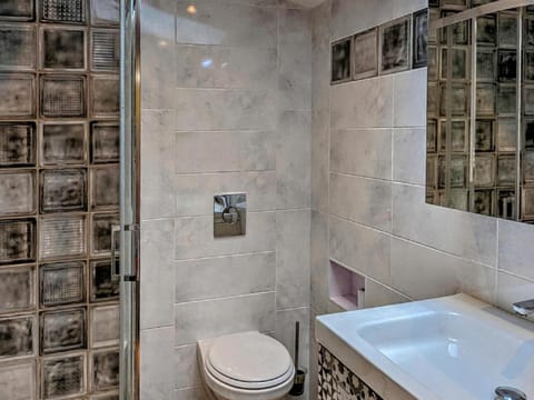 Grande Maison Familiale Rénovée à Froideterre - FR-1-583-374 House in Switzerland