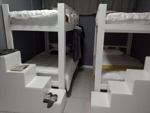 Star legend backpackers - Parow Hostel in Cape Town