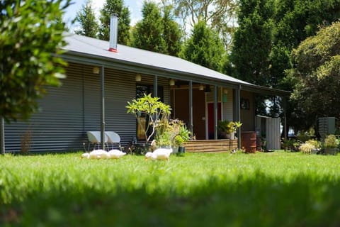 Property building, Natural landscape, Garden, Garden view
