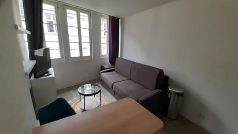 Studio 301 rue Battant Besancon Apartment in Besançon