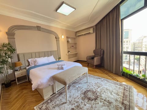 Bed, View (from property/room), Balcony/Terrace, Living room, Photo of the whole room, Seating area, Bedroom, air conditioner