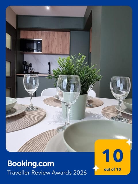 Kitchen or kitchenette, kitchen