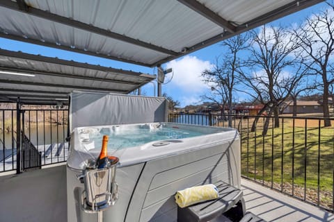 The Woodland Escape with Concierge Services - New Listing House in Granite Shoals