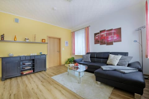 TV and multimedia, View (from property/room), Living room, Seating area, heating, internet