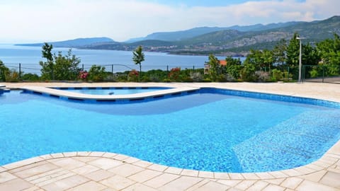 Sea view, Swimming pool