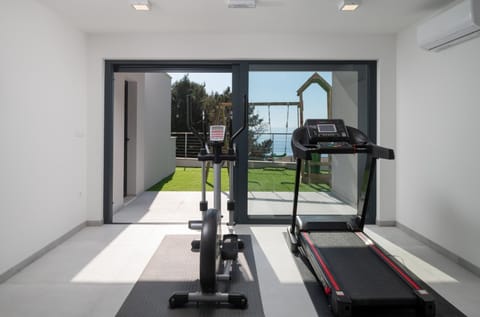 Luxury Villa Ivana Brela heated pool 28 m2, gym Villa in Brela