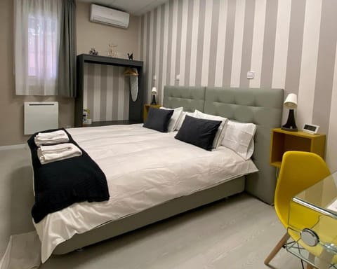 Entire Apartment in the center - 10 pax Apartment in Centro