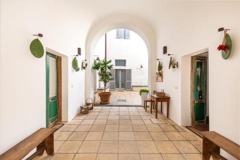Inner courtyard view