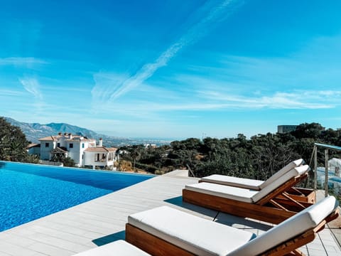 Natural landscape, View (from property/room), Mountain view, Pool view, Sea view, sunbed